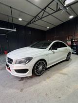 Mercedes-Benz CLA 250 Sport 4MATIC AMG+Pano.-Dach+Night - gebrauchte Mercedes-Benz CLA 250 aus dem Jahr 2015