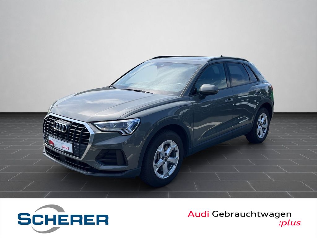 Q3 45 TFSIe S tronic NAVI PANO KAMERA ACC