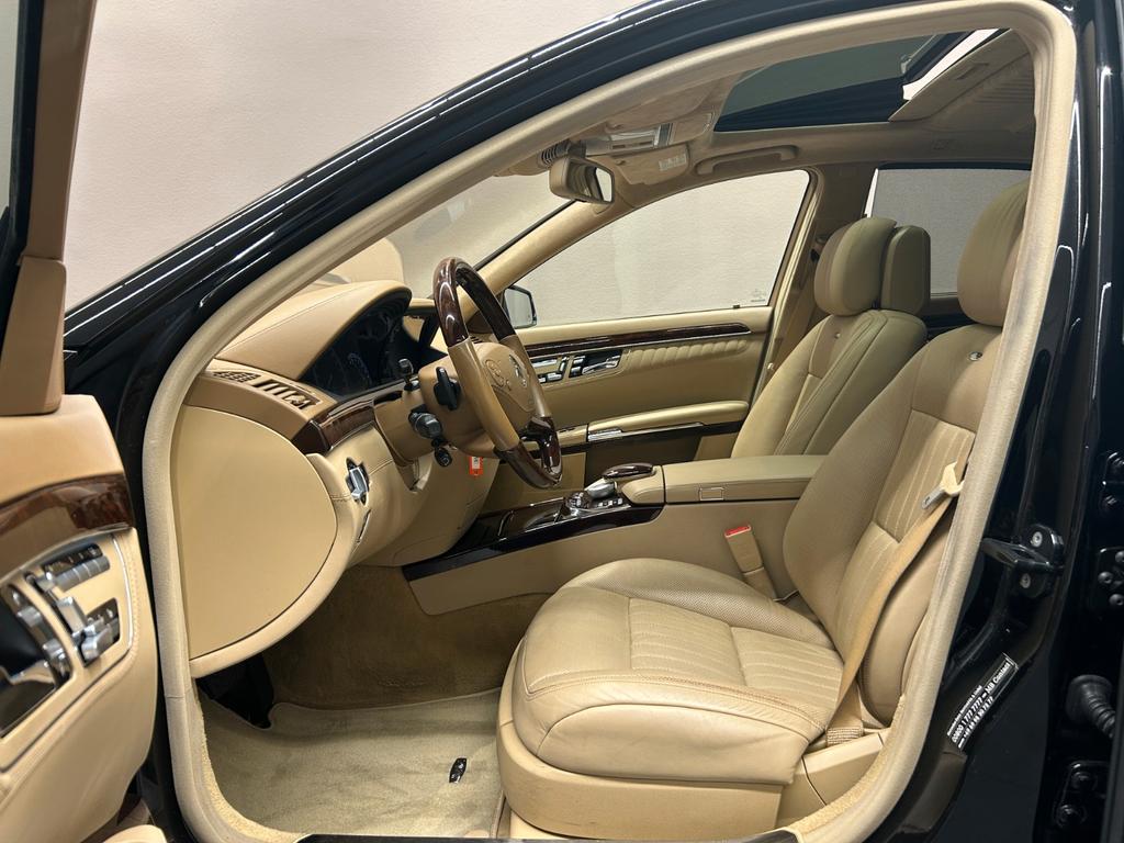 Mercedes-Benz S 600