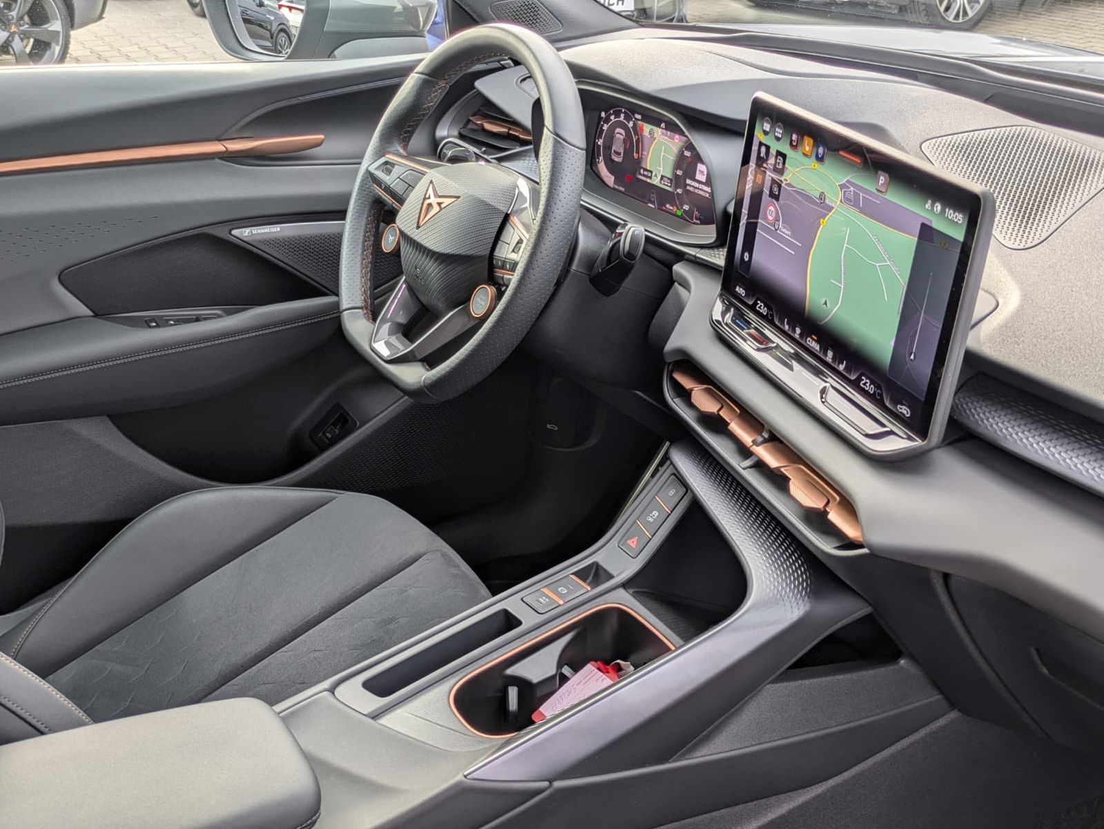 Fahrzeugabbildung CUPRA Terramar 2.0 TSI 4D VZ HUD*MATRIX*PANO*DCC*20"