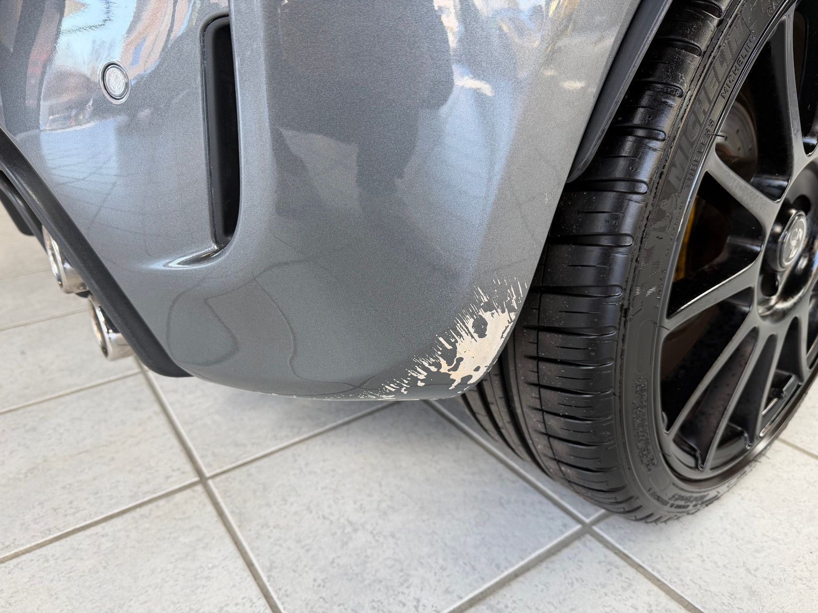 Fahrzeugabbildung Fiat Abarth 695Competizione/CARBON-SITZE/CARBON/BEATS