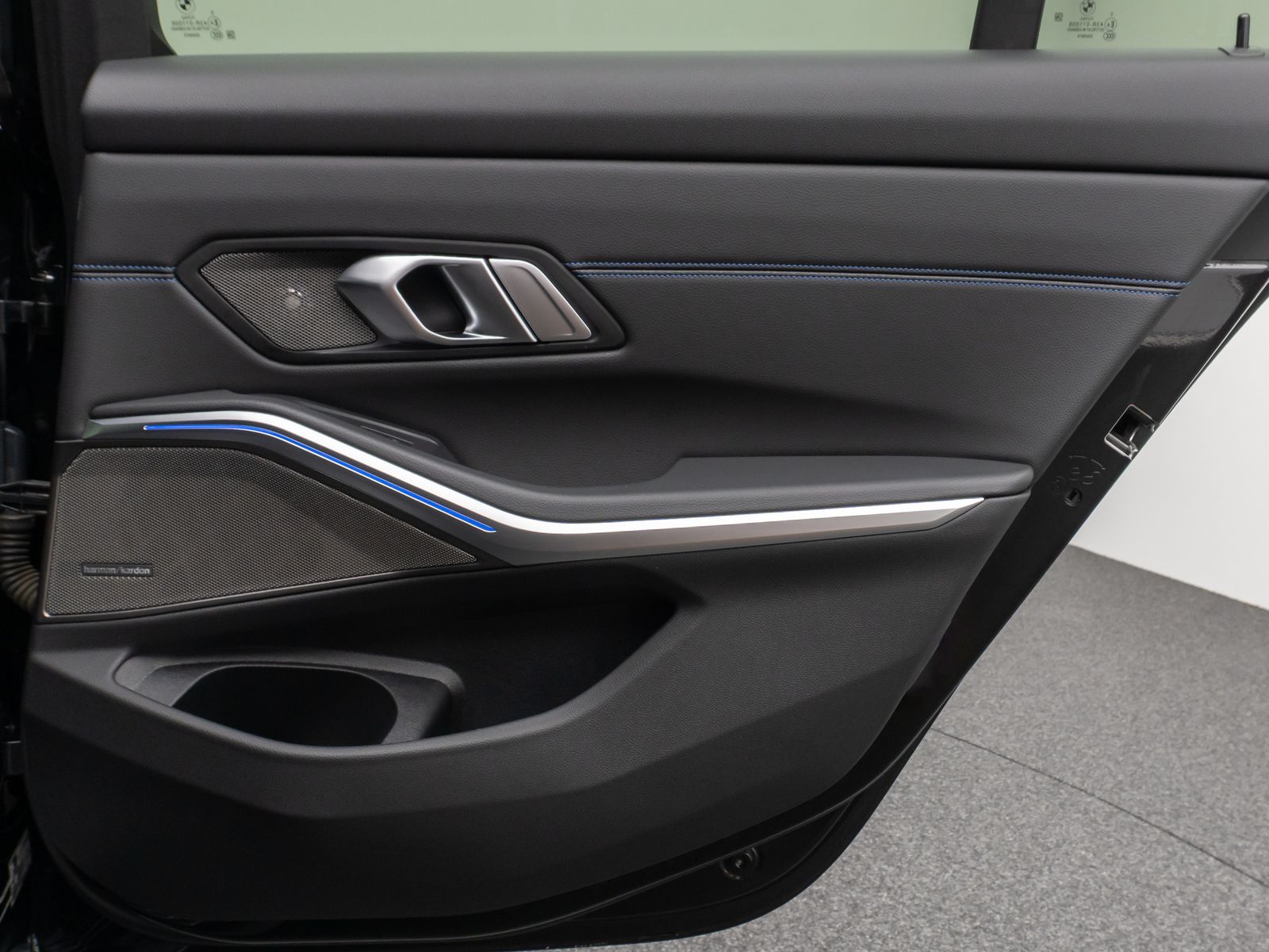 Fahrzeugabbildung BMW 320d  M Sport Laser Kamera DAB H/K Komfort Alarm