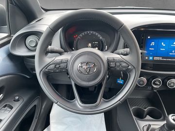 Toyota Aygo X 1.0 Play *ACC*CAM*CAPLAY*DAB*KLIMA*TEL*