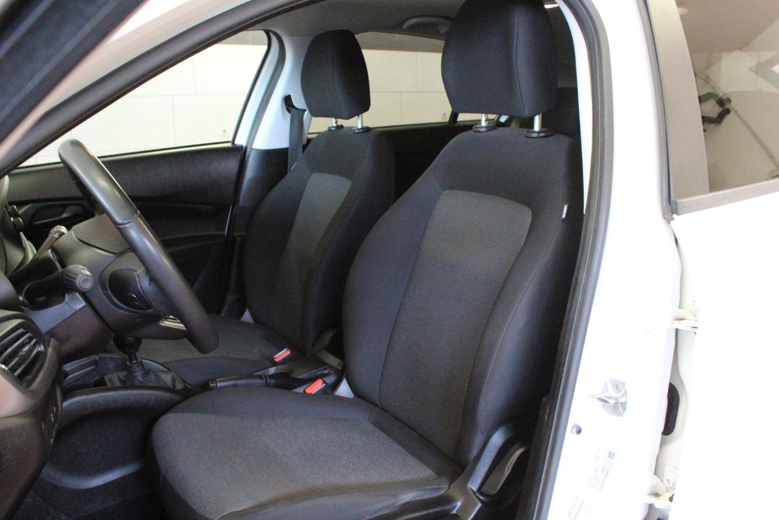 Fahrzeugabbildung Fiat Tipo 1.4   16V Street*5 Türer