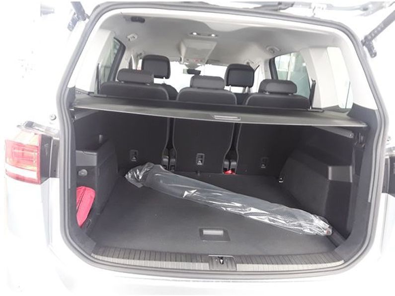 Volkswagen Touran - Bild 8