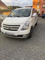 Hyundai H1 Starex - Hyundai H-1 Starex mit Diesel-Antrieb: Automatik