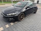Volkswagen Scirocco 2.0 TSI DSG Standard - Volkswagen Scirocco Standard mit Benzin-Antrieb