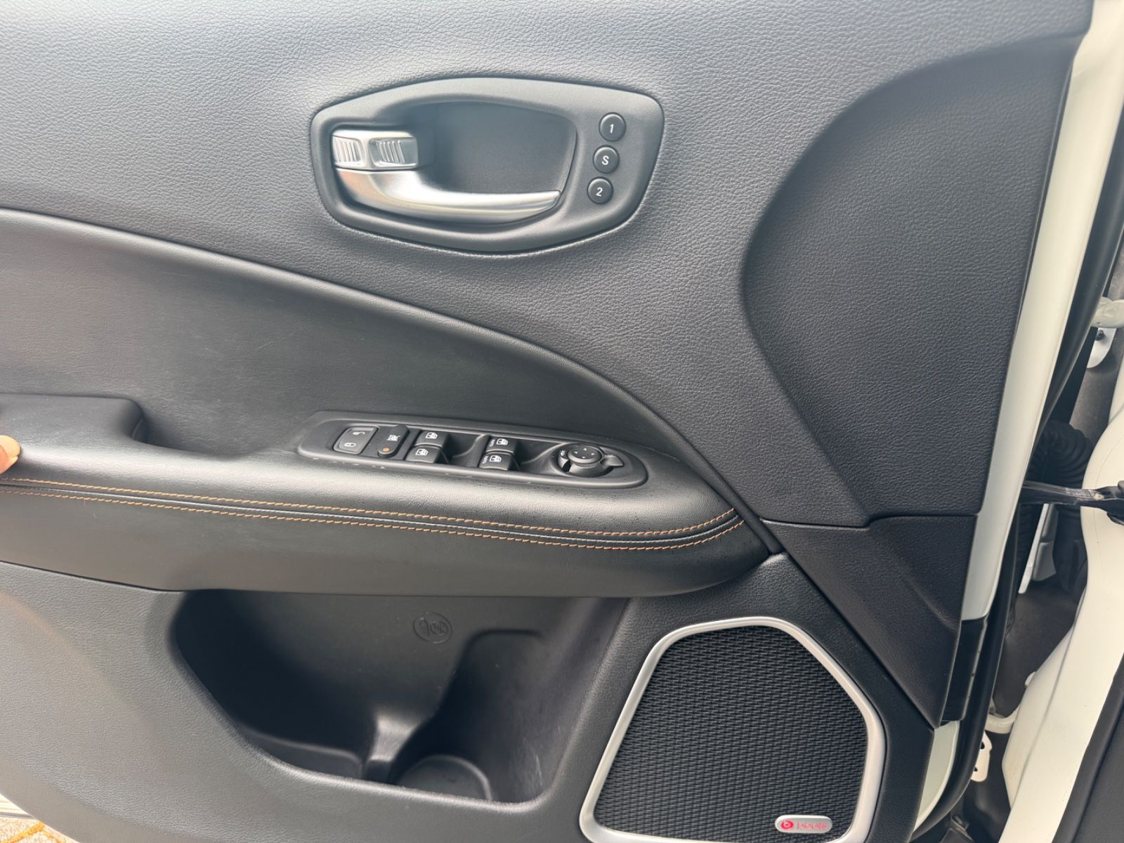 Fahrzeugabbildung Jeep Compass Limited 4WD Leder+Navi+Kamera+ACC