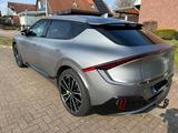 Kia EV6 77,4 kWh 430 kW Allradantrieb GT GT - Kia EV6 von privat