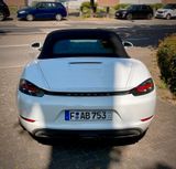 Porsche Boxster 718 - Porsche Boxster: 718