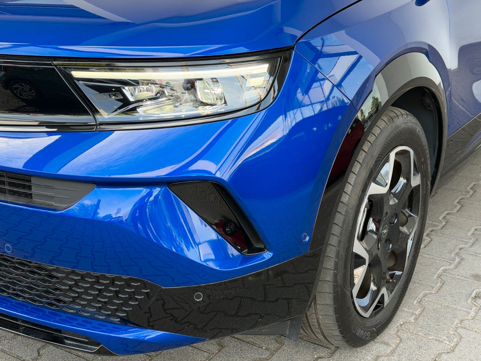 Fahrzeugabbildung Opel Mokka GS 136PS Automatik Hybrid/Navi/AHK!