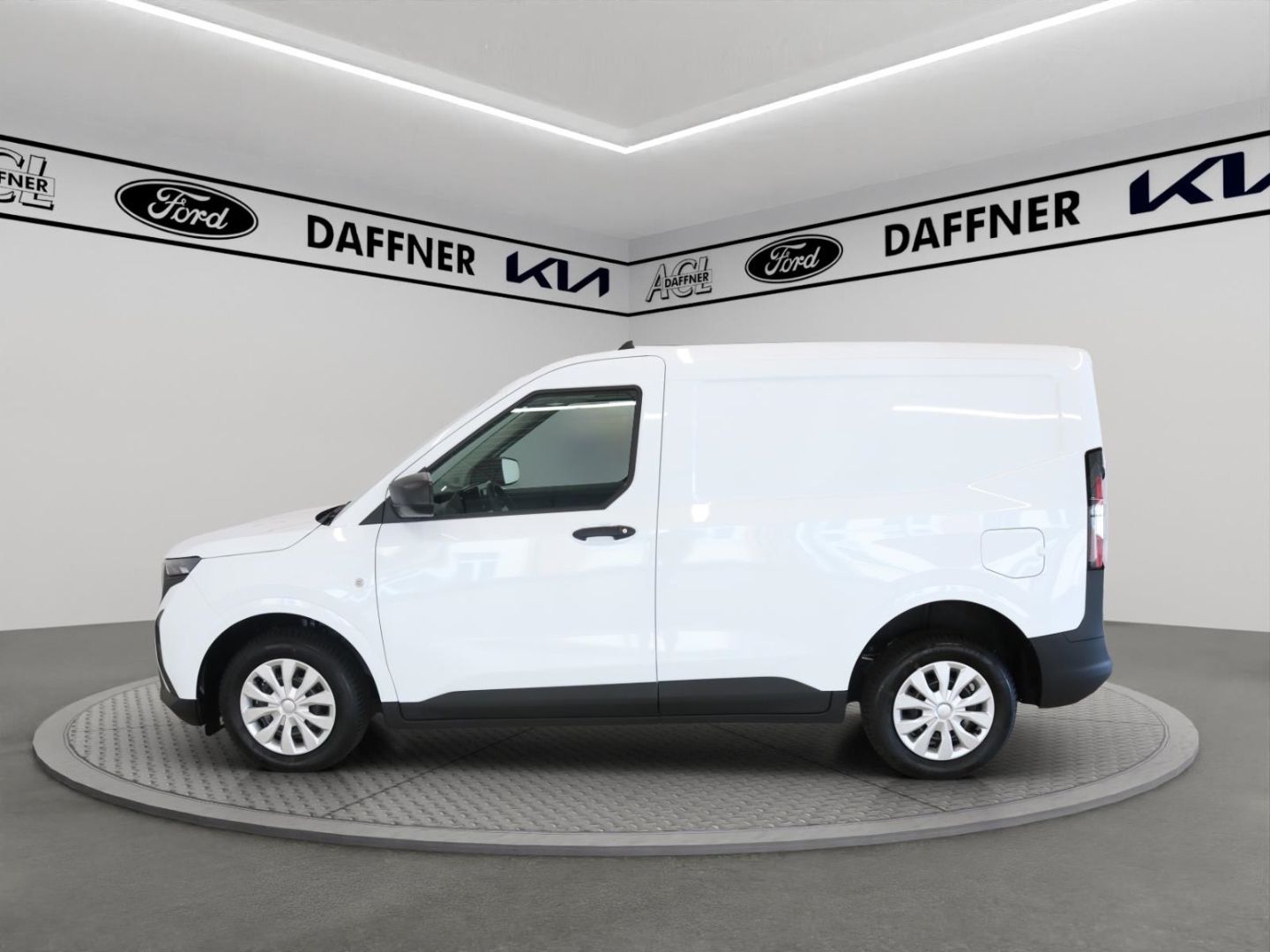 Fahrzeugabbildung Ford Transit Courier Trend 1.0 EcoBoost DAB