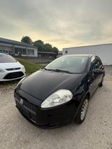 Fiat Grande Punto 1.4 8V Dynamic - schwarze Fiat Grande Punto
