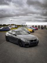 BMW F30 328i xDrive  - BMW 328: F30