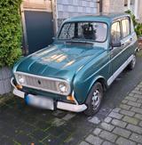 Renault R4 - Renault R 4 mit Benzin-Antrieb: Kleinwagen