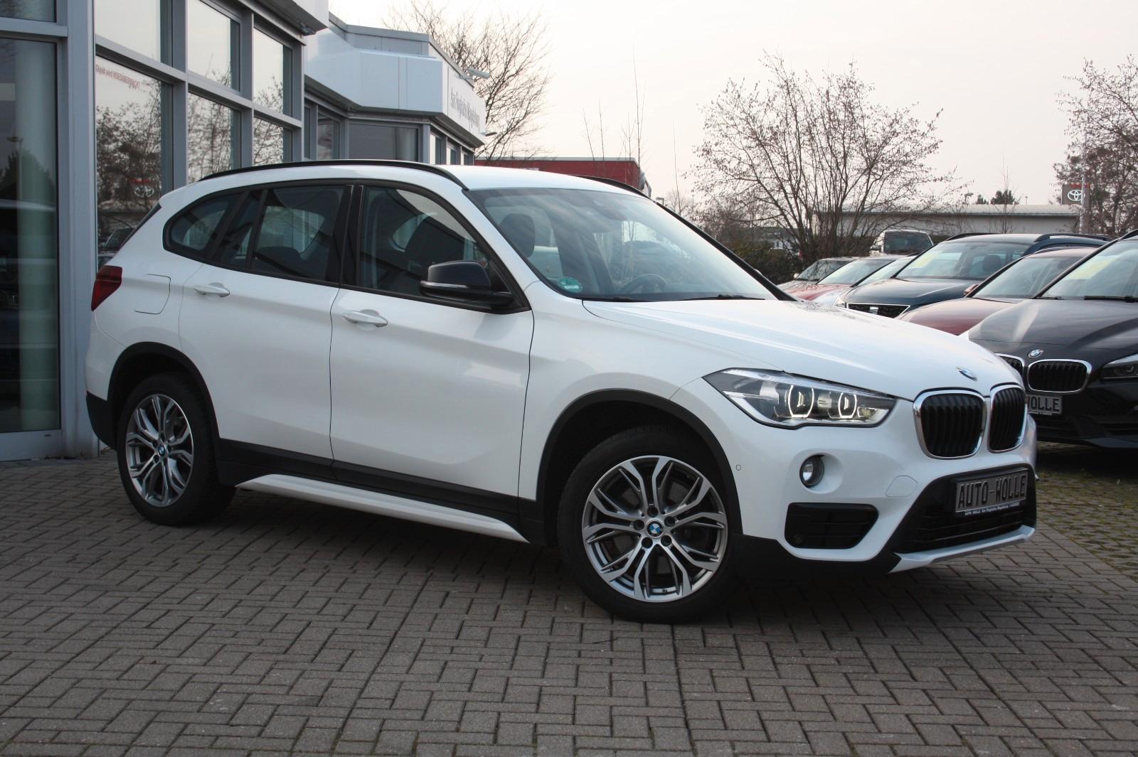 BMW X1 xDrive 20d Sport Line LED AHK PDC
