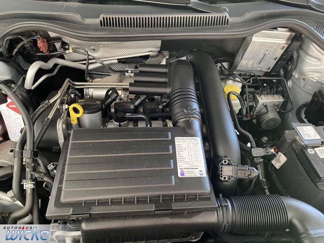 Polo 1.2 TSI Highline KLIMA PANO PDC ALU