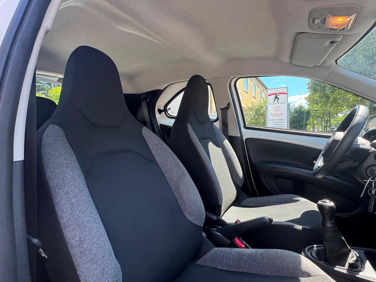 Toyota Aygo X Play Klima Kamera Multi Allwetterreifen