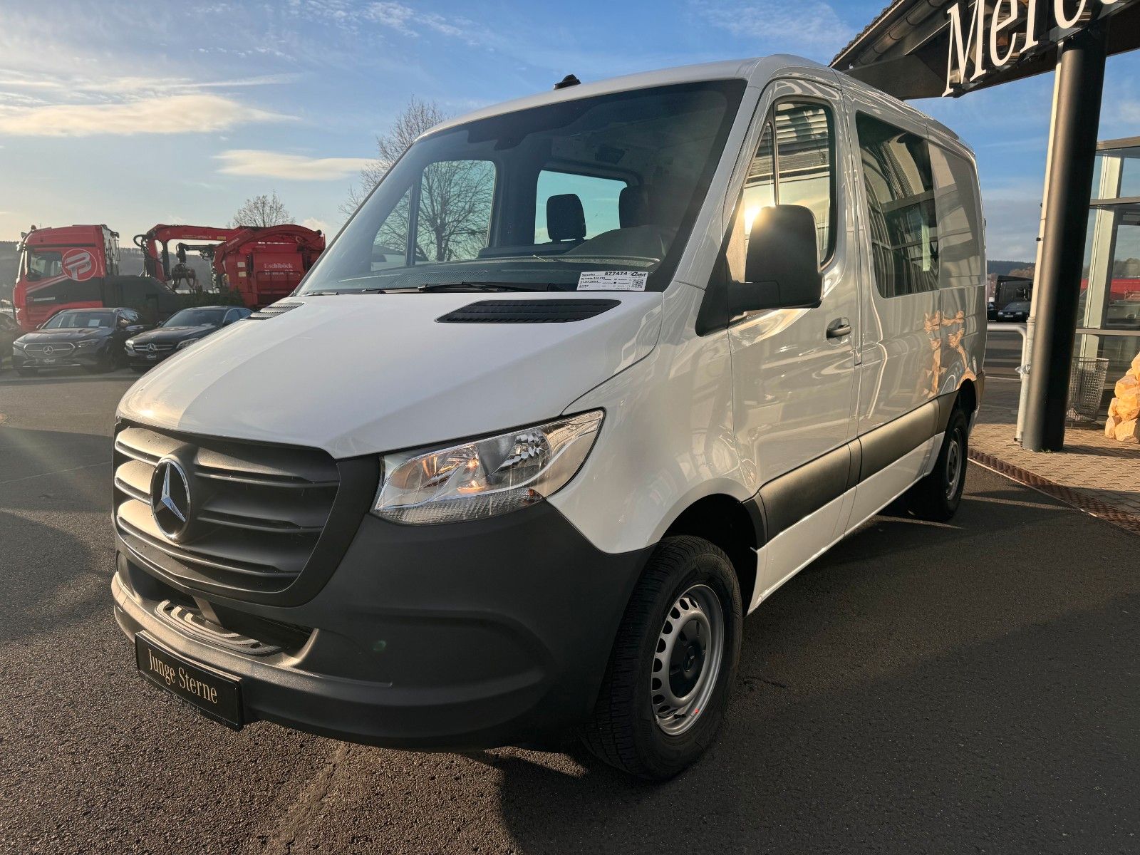 Fahrzeugabbildung Mercedes-Benz Sprinter 315 CDI Kompakt Flachdach Mixto/DoKa