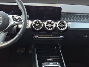 Mercedes GLB 200 - 12
