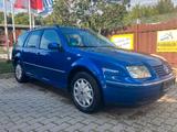 Volkswagen VW Bora 1.9TDI Kombi mit AHK - Volkswagen Bora mit Diesel-Antrieb: Kombi, 1.9