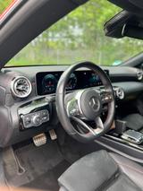 Mercedes-Benz CLA 220 4matic - Mercedes-Benz CLA 220: 4matic