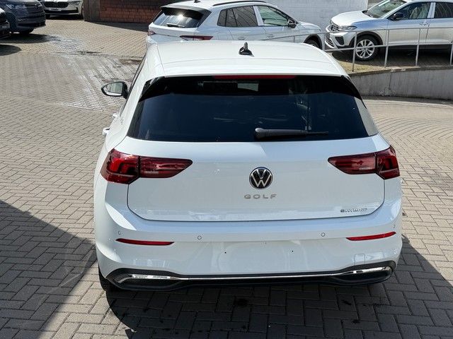 Volkswagen Golf - Bild 7