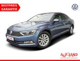 Volkswagen Passat 1.4 16V TSI Comfortline Navi PDC Tempomat - Volkswagen Passat aus 2015