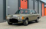 Mercedes-Benz Mercedes 230E W123 Oldtimer - Mercedes-Benz 230 Gebrauchtwagen in Berlin