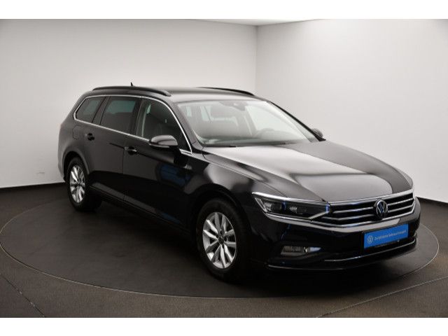 Volkswagen Passat Variant - Bild 14
