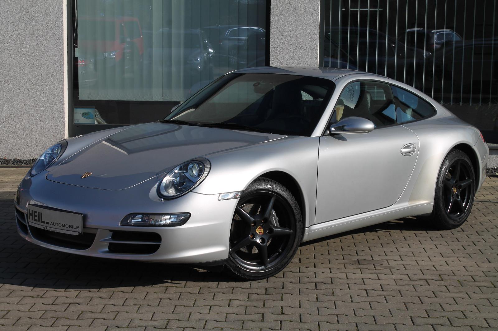 Porsche 997*NAVI*PDC*BI-XENON