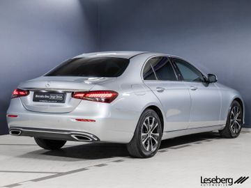 Mercedes E 200 - 2