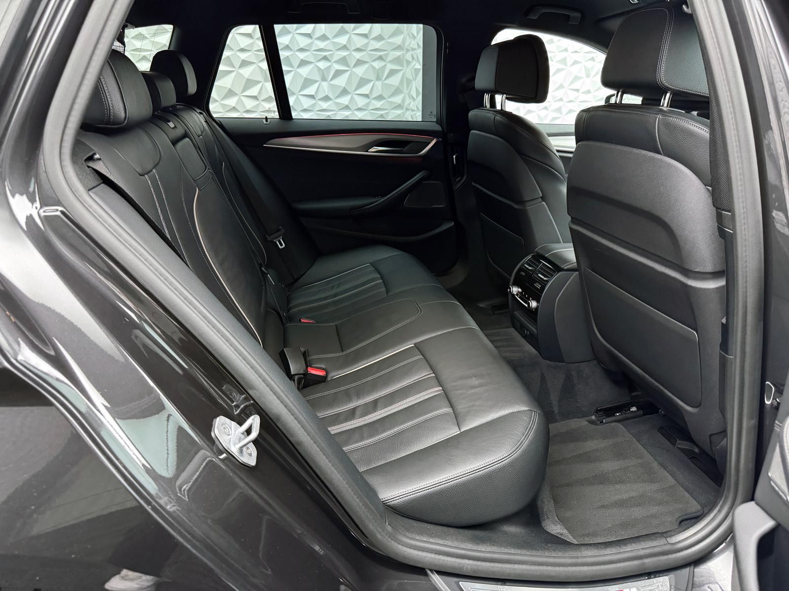 Fahrzeugabbildung BMW d*XDR*M-PAKET*H&K*STANDHZ*MASSAGE*360°HUD*AHK