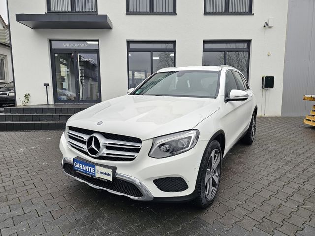 Mercedes-Benz GLC 220 d 4M LEDER NAVI AHK LED AUS 1.HAND