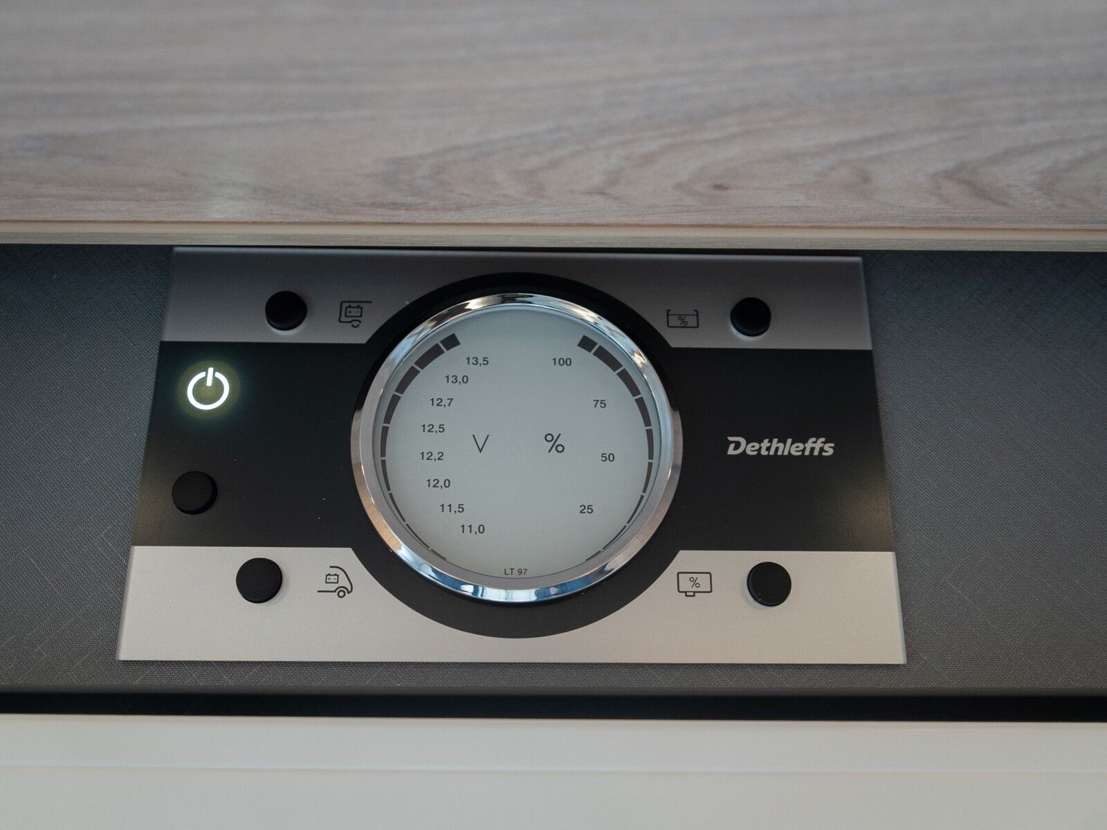 Fahrzeugabbildung Dethleffs Just Camp Active T 7052 EB