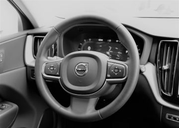 Volvo XC 60 XC60 Momentum Pro *mtl. 326€*