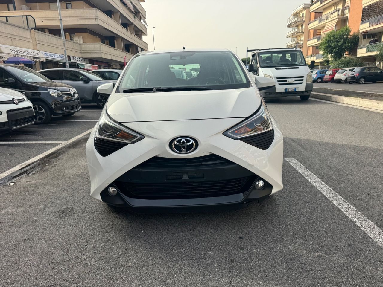 TOYOTA Aygo