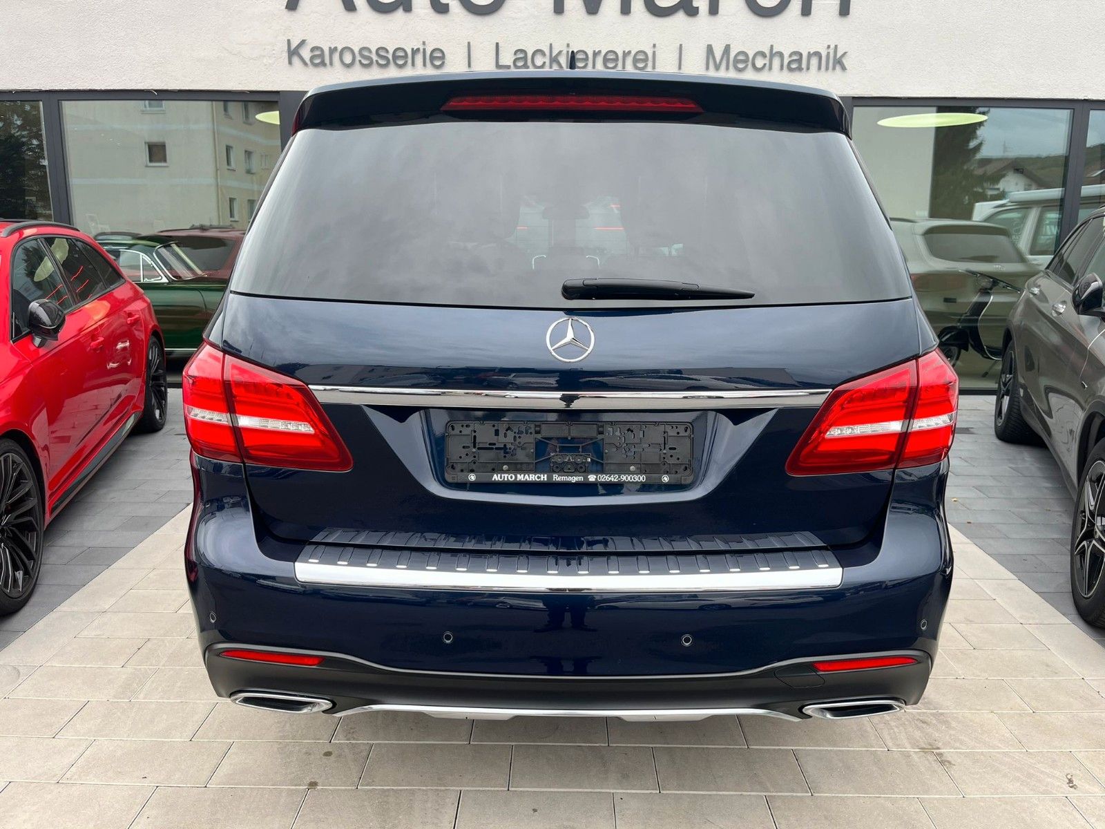 Fahrzeugabbildung Mercedes-Benz GLS 350d 4Matic AMG Line*1.Hand*Pano*360°*