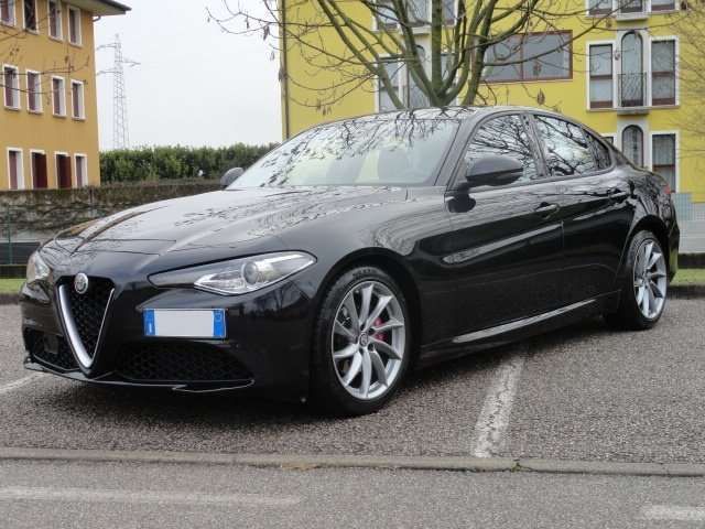 Alfa Romeo Giulia Giulia 2.2 t 150cv auto