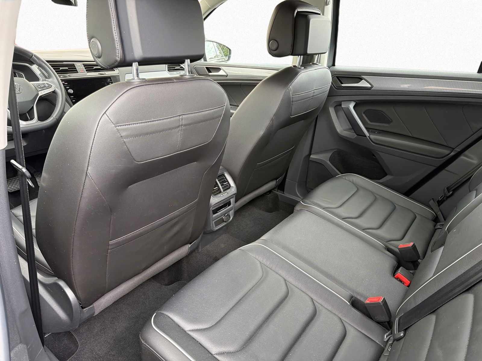 Volkswagen Tiguan - Bild 10