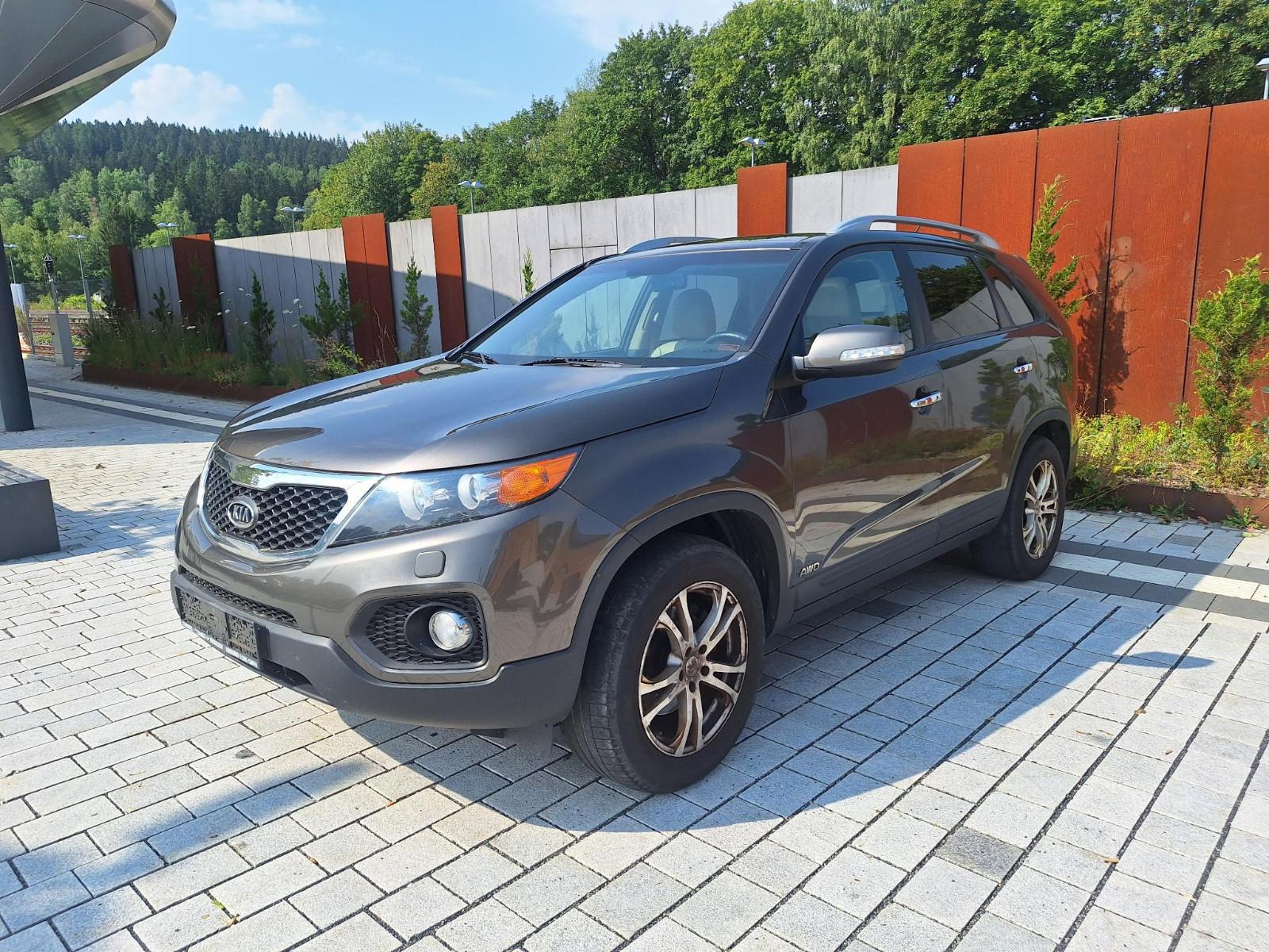 Kia Sorento 2012 — engine 2.199 cm³, 197 HP (145kW)