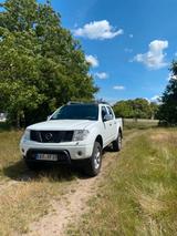 Nissan Navara D40 mit Schlafkabine - Nissan Navara: D 40