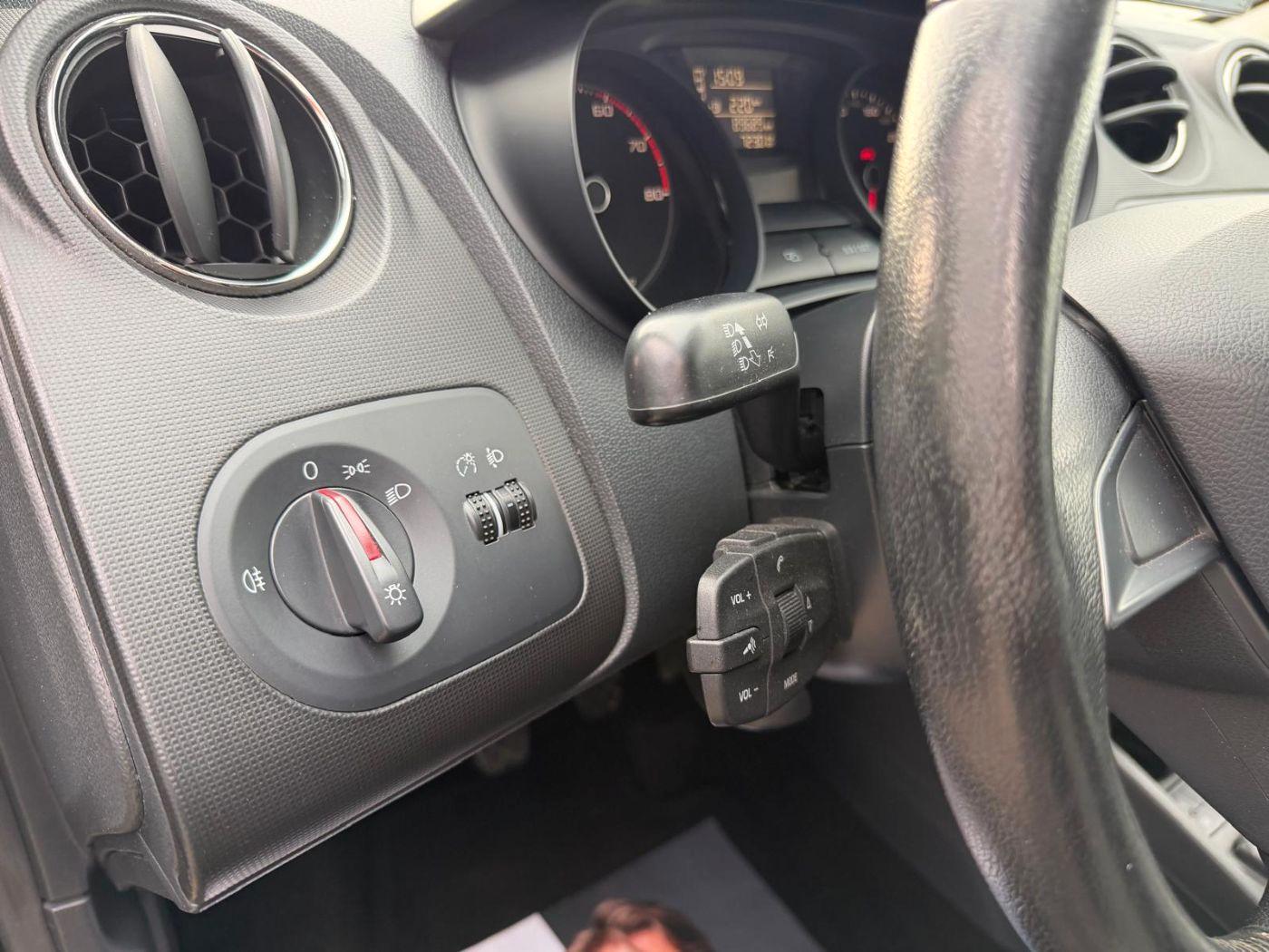 Seat Ibiza Style Salsa Navi Facelift LM KlimaA