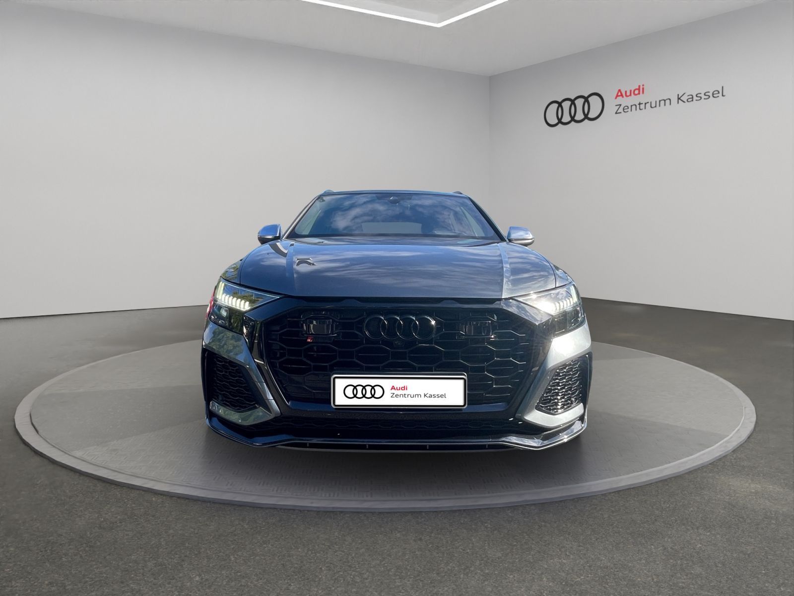 Audi RSQ8 - Bild 10