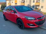 Opel Astra Sports T. 1.6 SIDI Turbo eco Edition S...