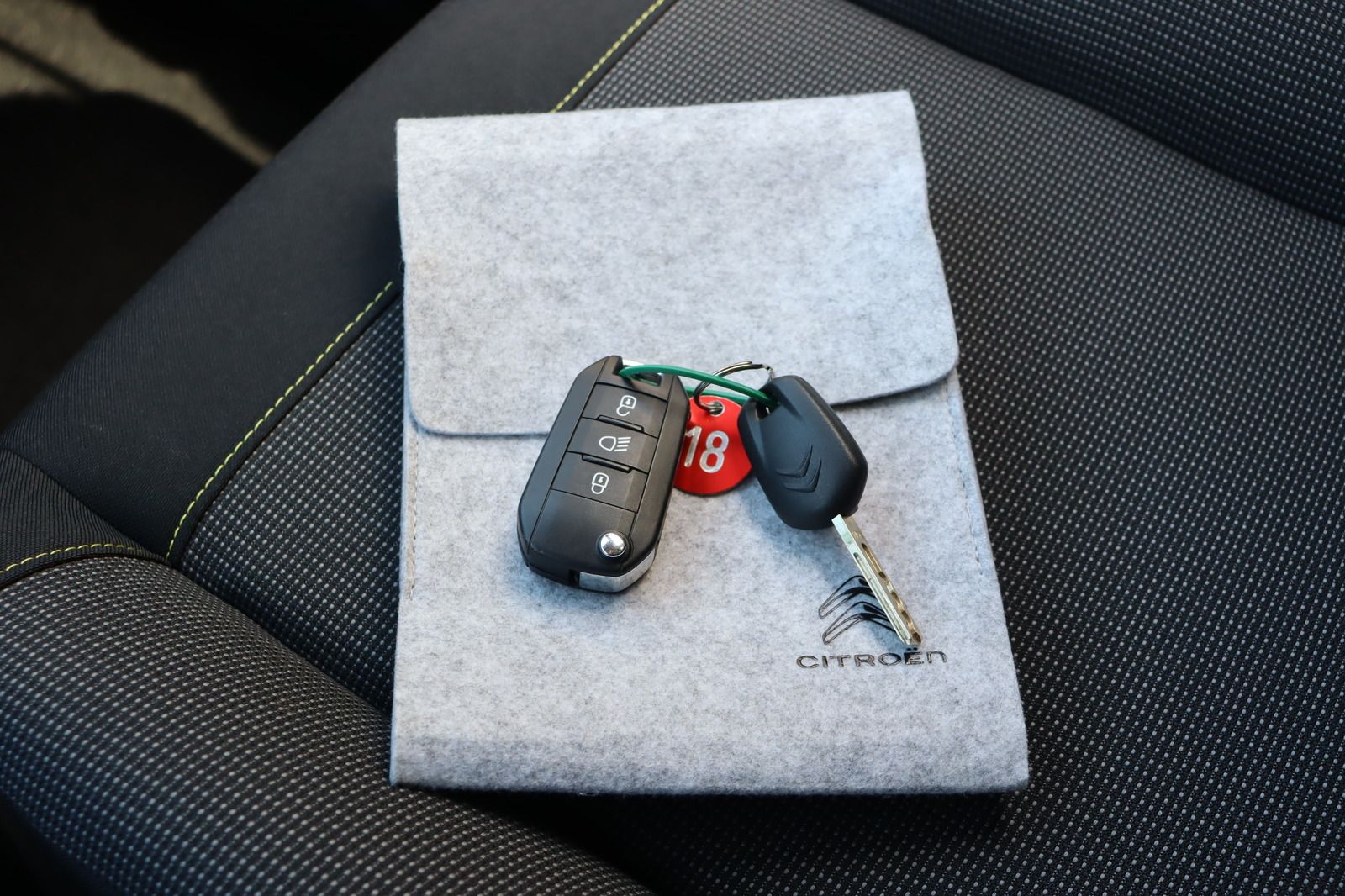 Fahrzeugabbildung Andere Citroën C3 Pure Tech 110 S&S Max