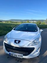 Peugeot 308 CC Premium 155 THP Automatik Premium - Peugeot 308 mit Benzin-Antrieb: Navigationssystem, Cabrio