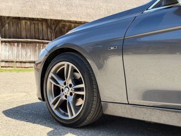 BMW 320 - 5