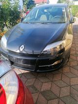 Renault Laguna Grandtour eCi 150 FAP GT - gebrauchte Renault Laguna aus dem Jahr 2011
