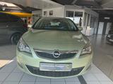 Opel Astra J Lim. 5-trg. Innovation*LENKRADHEIZUNG* - Opel Astra: J Innovation
